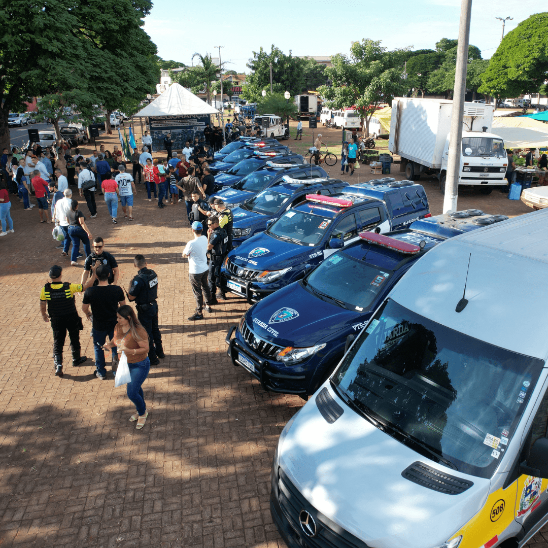 Novas viaturas reforçam capacidade operacional da GCM de Sarandi e van amplia frota da educação